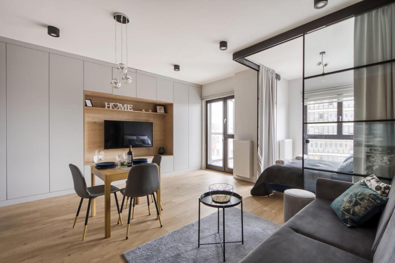 Warsaw Night Apartments Metro Plocka Luaran gambar